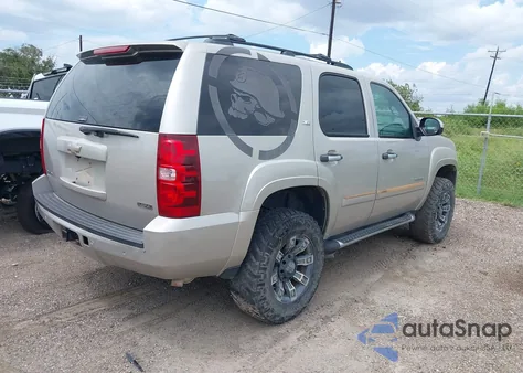 2008 Chevrolet Tahoe Lt z USA, uszkodzony, nr VIN 1GNFK13018R170131